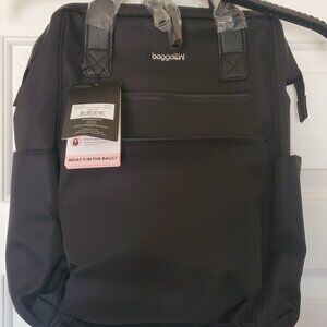 Baggallini Soho Backpack Travel Laptop Lightweight Water Resistant Black